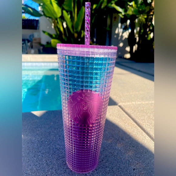 Authentic Starbucks 24oz cup - Picture 1 of 3